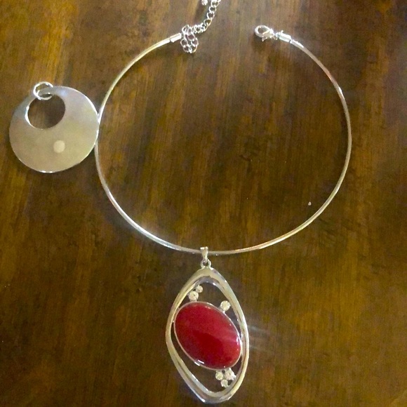 Necklace - Picture 2 of 3